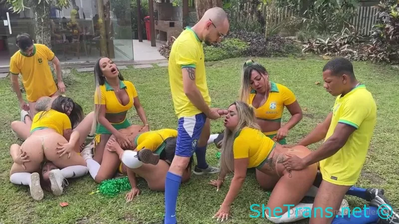 Bianca Ferraz - Group Sex - 1080p
